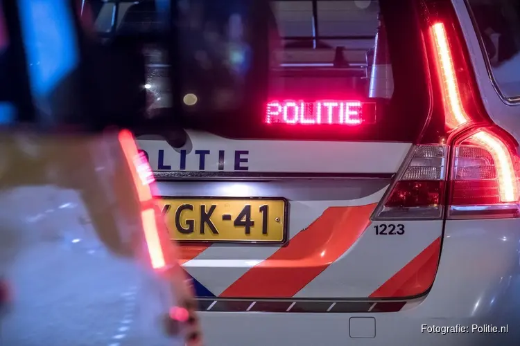 Agent gewond geraakt bij aanhouding na incident in relationele sfeer in Rotterdam