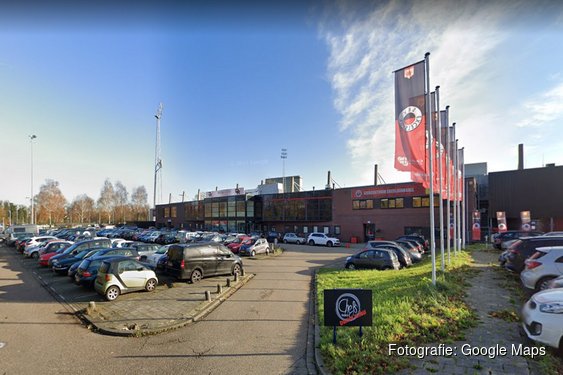 PSV pakt eerste driepunter na nipte zege bij Excelsior