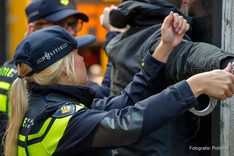 Drie aanhoudingen in onderzoek naar overleden man Botersloot