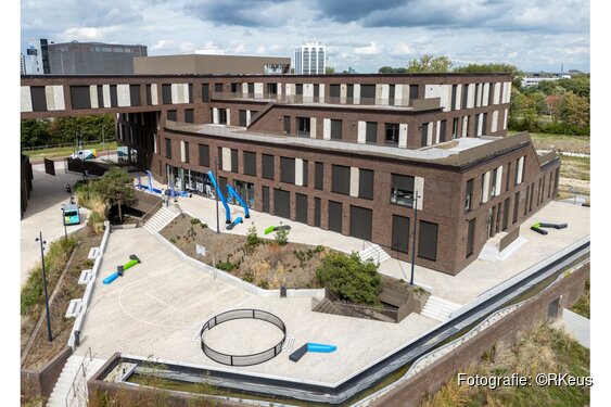 Portus Meridiem opent nieuw schoolgebouw in Stadionpark: ruimte om te leren, bewegen en groeien