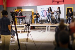 Pearl Jozefzoon zingt over genade in de bajes